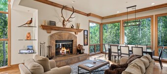 Two Creeks by Snowmass Vacations