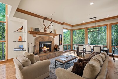 Two Creeks by Snowmass Vacations