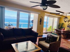 Smart TV, DVD player, video library