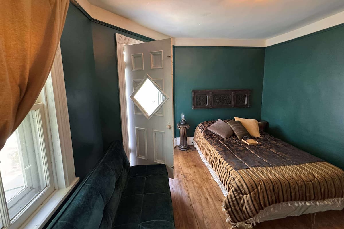 Classic-rum | 1 sovrum, strykjärn/strykbräda och gratis wi-fi