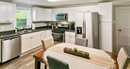 Home in DT Libertyville near Corp HQs & Naval Base