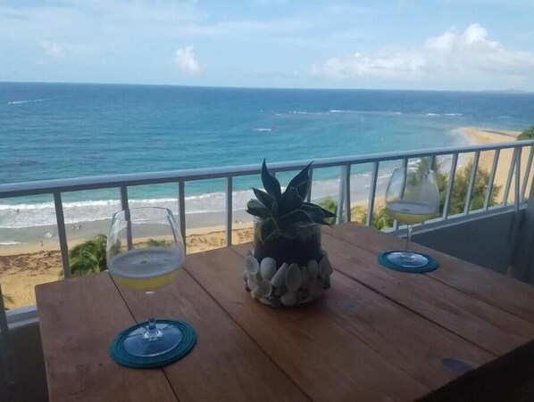 Outdoor dining - Luquillo beachfront apt., beautiful ocean view! (Luquillo)
