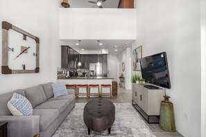 Smart-TV, Computerbildschirme, Drucker