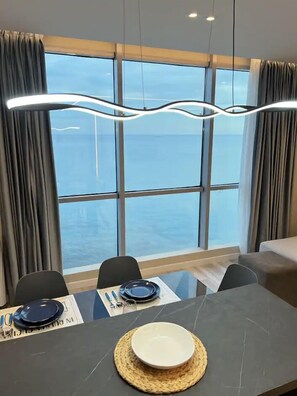Apartment | In-room dining