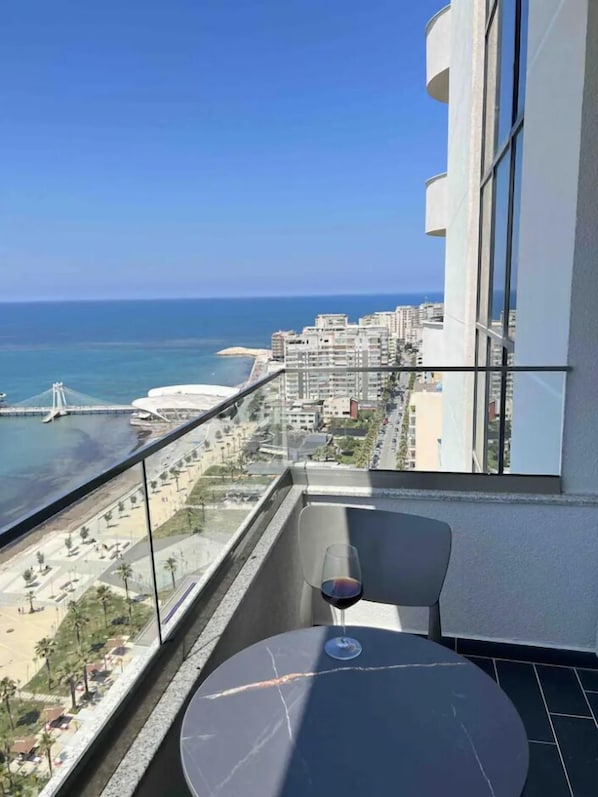 شرفة/رواق