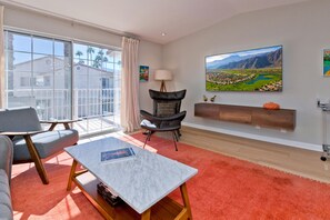 Smart TV y impresora