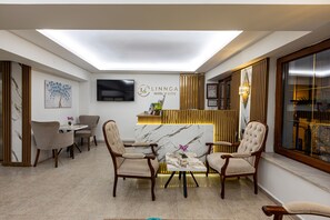 Reception - LINNGA HOTEL & SUITE (Istanbul)