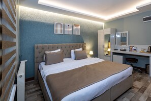 Suite monolocale Superior | 1 camera, una scrivania, postazione laptop, insonorizzazione