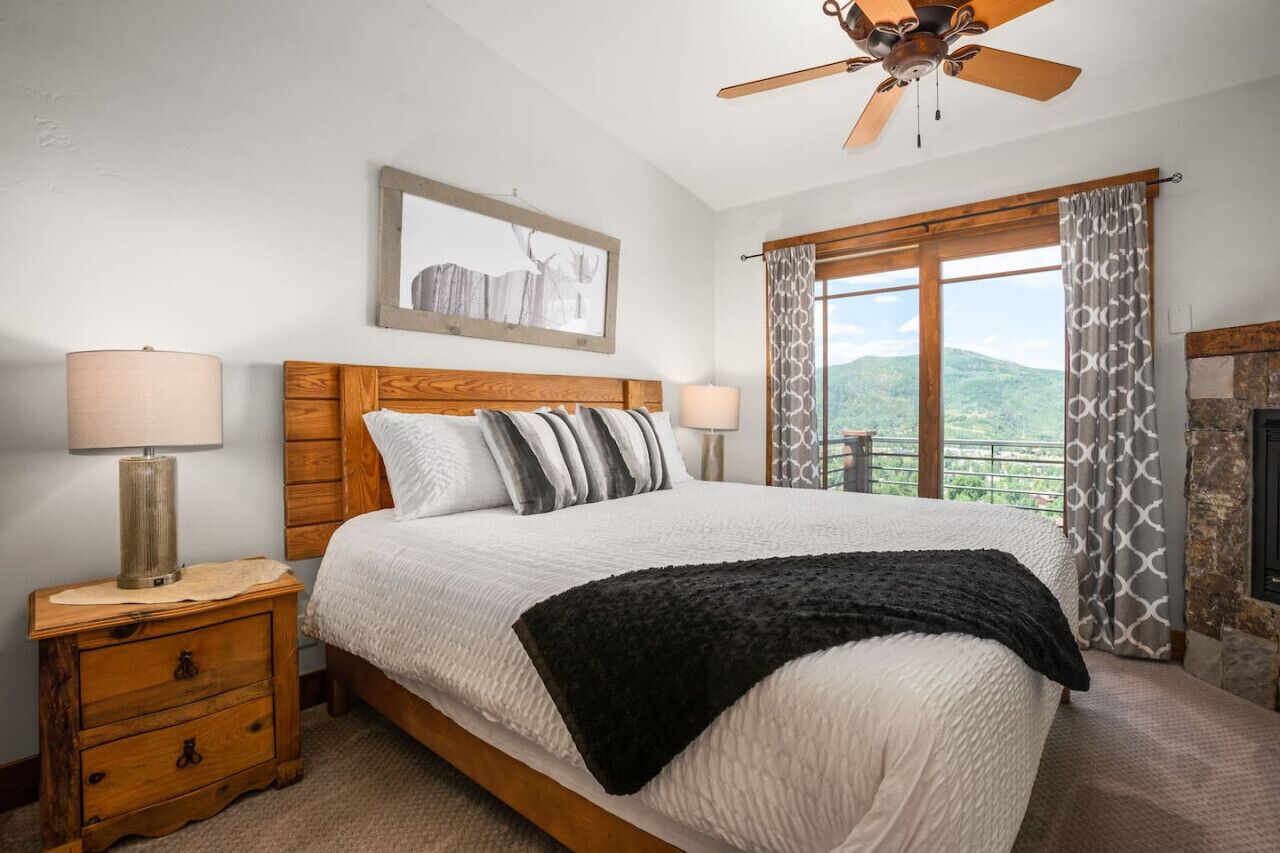 4 bedrooms, iron/ironing board, travel crib, WiFi