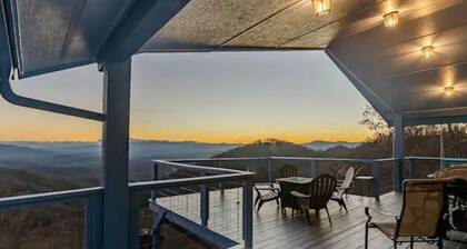 Bella Vista -HOT TUB! -A View Forever!
