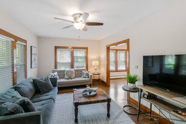 Smart TV, video games, table tennis