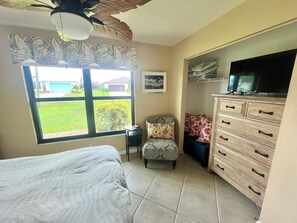 1 bedroom, desk, free WiFi, bed sheets