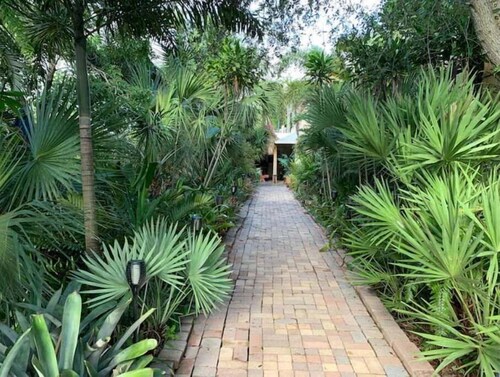 Historical botanical beach house