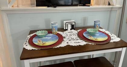 Botanical Beach Cottage