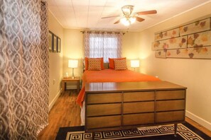 2 quartos, ferros/tábuas de passar roupa, Wi-Fi, roupa de cama