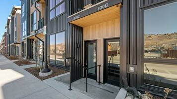 Villa (2 Bedrooms) | Exterior