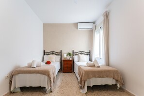 1 chambre, accès au Wi-Fi (inclus), literie fournie
