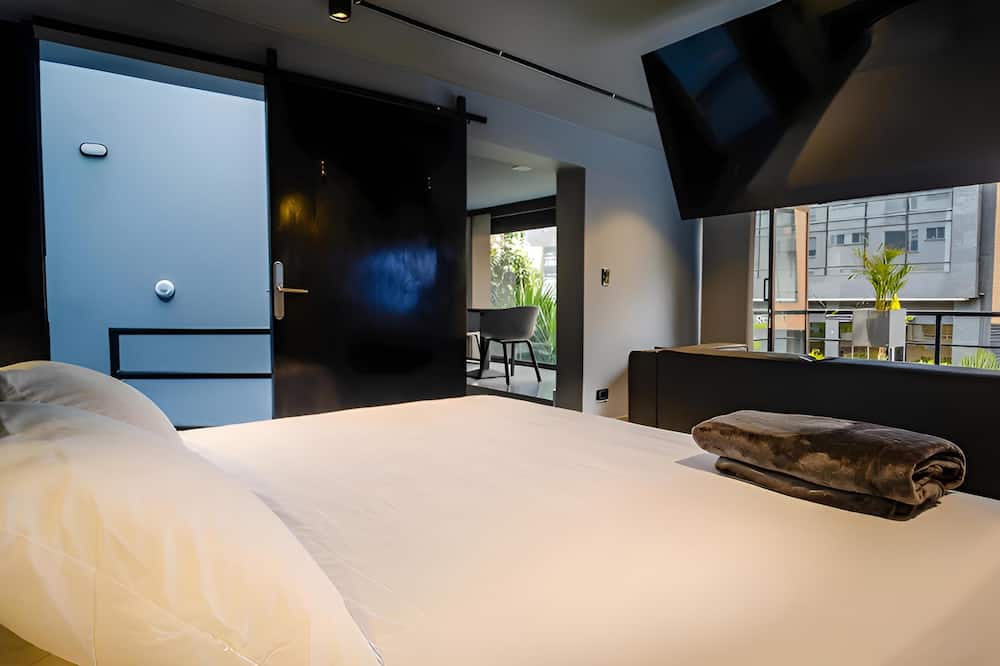 Hostel Joy Cll 85
