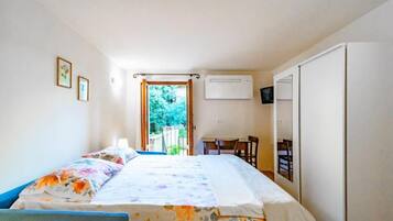 1 Schlafzimmer, Bügeleisen/Bügelbrett, Internetzugang