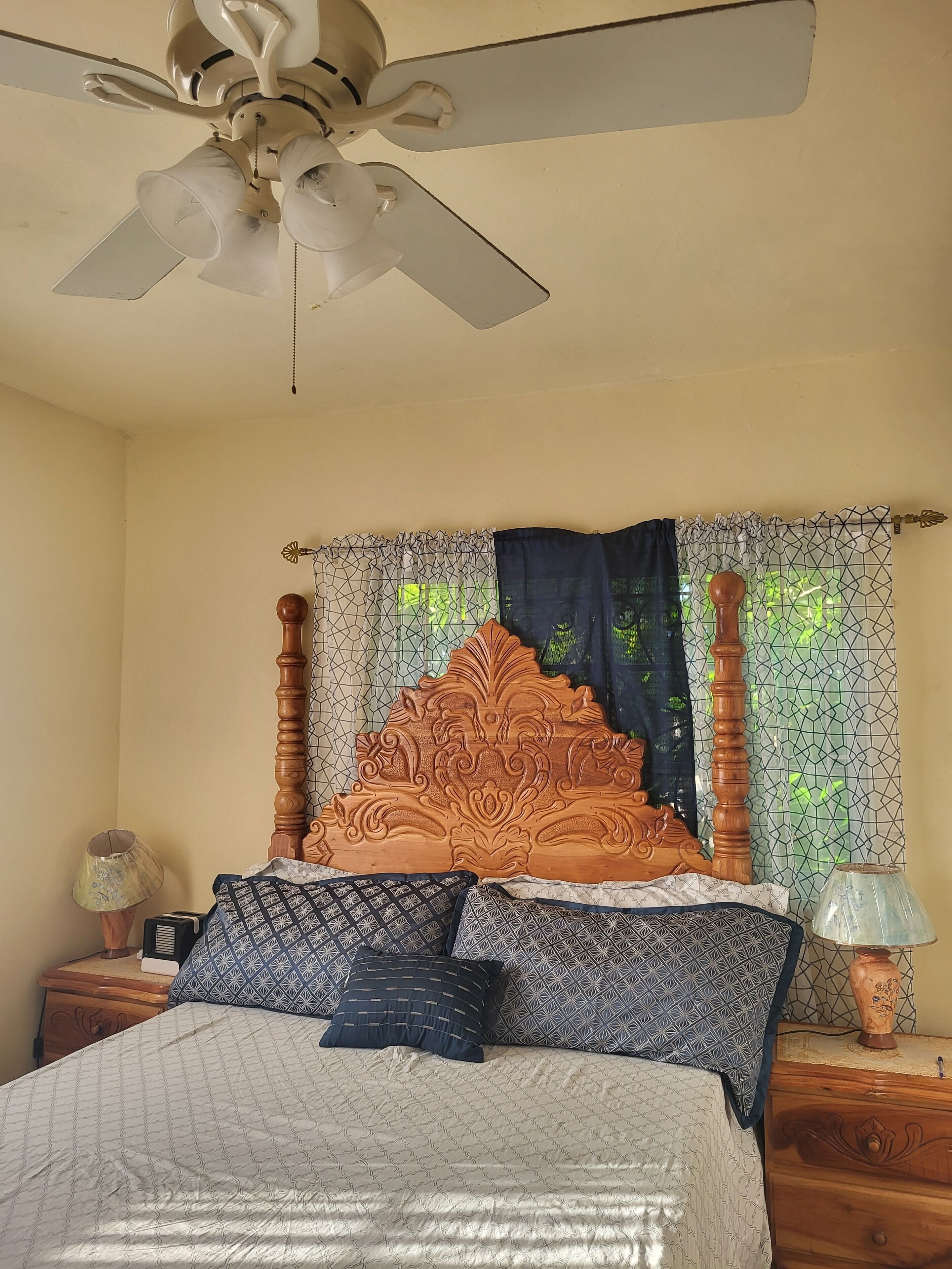 1 chambre, coffres-forts dans les chambres, bureau