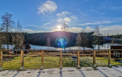 Nice home in Ambjörnarp with lake view