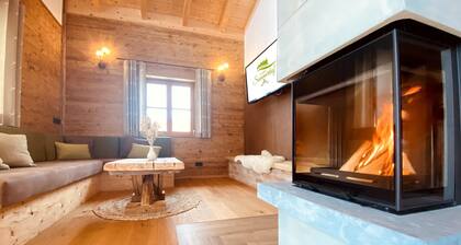 Gemütliches Bergchalet mit Sauna und Whirlpool
