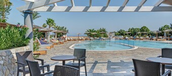 Apartment 'Evripides Family One -bedroom 2' with Shared Pool, Shared Garden and Air Conditioning