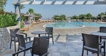 Appartement 'Evripides Family One -bedroom 2' avec piscine partagée, jardin partagé et climatisation