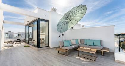 Holiday Home 'Casa Miramar Oak 47' with Sea View, Wi-Fi and Air Conditioning