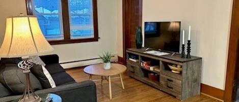 Smart TV, video games