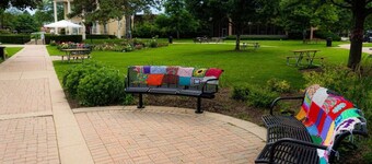 DT Libertyville Apt near Naval Base w/ 50" TV!