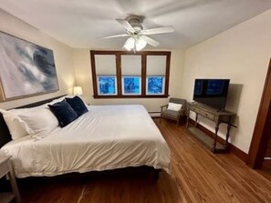 1 bedroom, desk, iron/ironing board, free WiFi