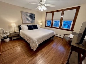 1 chambre, bureau, fer et planche à repasser, Wi-Fi gratuit