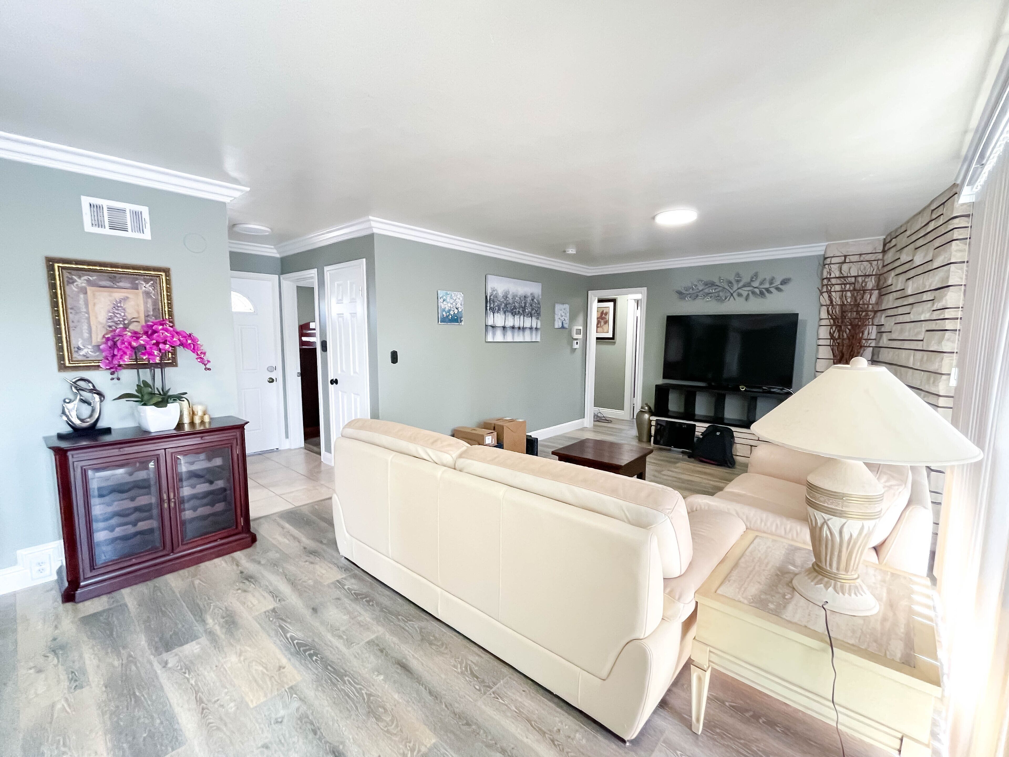 Disneyland Town Vacation Home Near Disney
