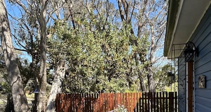 Nellie’s Cottage - delightful boutique mountains cottage