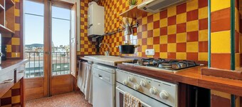 Apartment 'Encantador Loft' with Mountain View, Wi-Fi and Air Conditioning