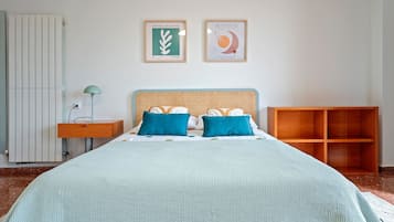 2 sovrum, strykjÀrn/strykbrÀda, gratis wi-fi och sÀngklÀder