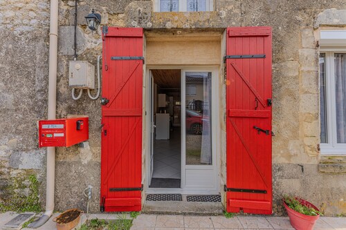 Holiday Home Chez Léa – Charming Stay in the Heart of Médoc Wine Country