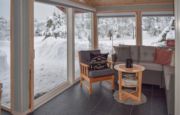 Fernseher, Kamin