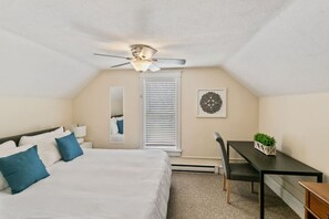 2 Schlafzimmer, Schreibtisch, Bügeleisen/Bügelbrett, kostenloses WLAN