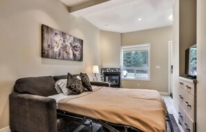 4 Schlafzimmer, Bügeleisen/Bügelbrett, WLAN, Bettwäsche