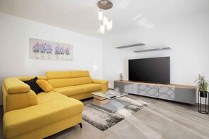 TV - Holiday apartment with air conditioning (Barban)