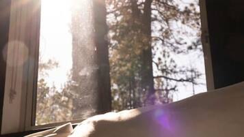 1 bedroom, travel crib, free WiFi, bed sheets