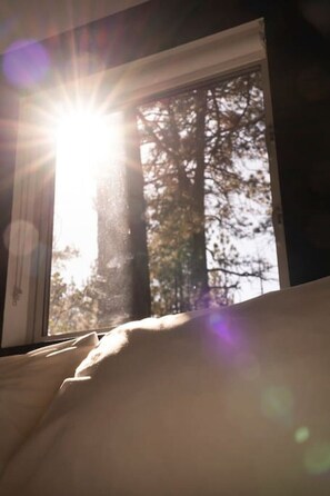 1 bedroom, travel cot, free WiFi, bed sheets