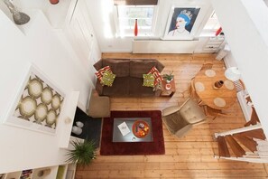TV - LARGE SHOREDITCH 2/DBL BED LOFT APT (London)