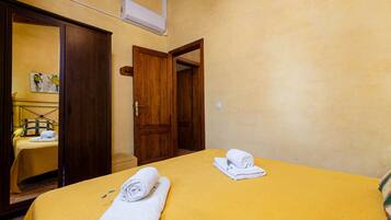 2 chambres, fer et planche Ă repasser, lit parapluie, Wi-Fi gratuit