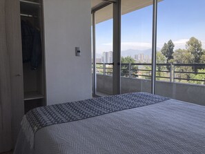 2 bedrooms, free WiFi, bed sheets - Céntrico, Seguro y Tranquilo en Barrio Turístico. Maravillosa Vista a Cordillera (Quinta Normal)