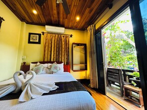 Deluxe Double Room | Premium bedding, down comforters, individually decorated - Anisa Mekong Riverside Villa (Luang Prabang)