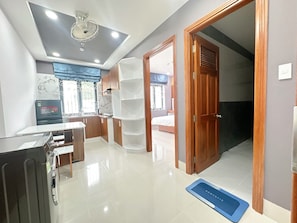Soundproofing, free WiFi - Milanesa Hotel & Apartment (Ho Chi Minh City)