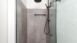 Shower, towels